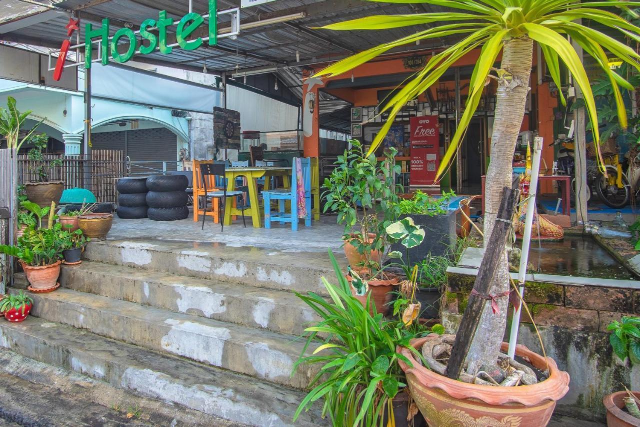 Oyo 586 I Hostel Phuket Exterior photo